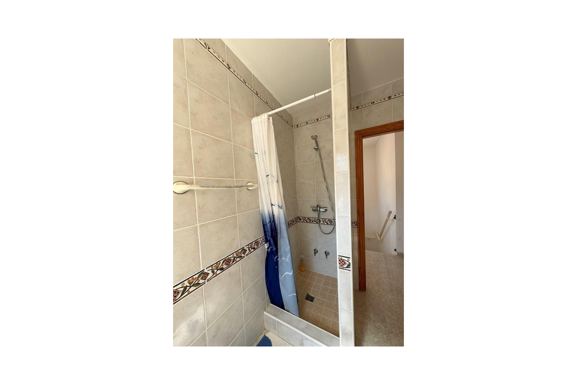 Rynek Wtórny - Willa -
Campello