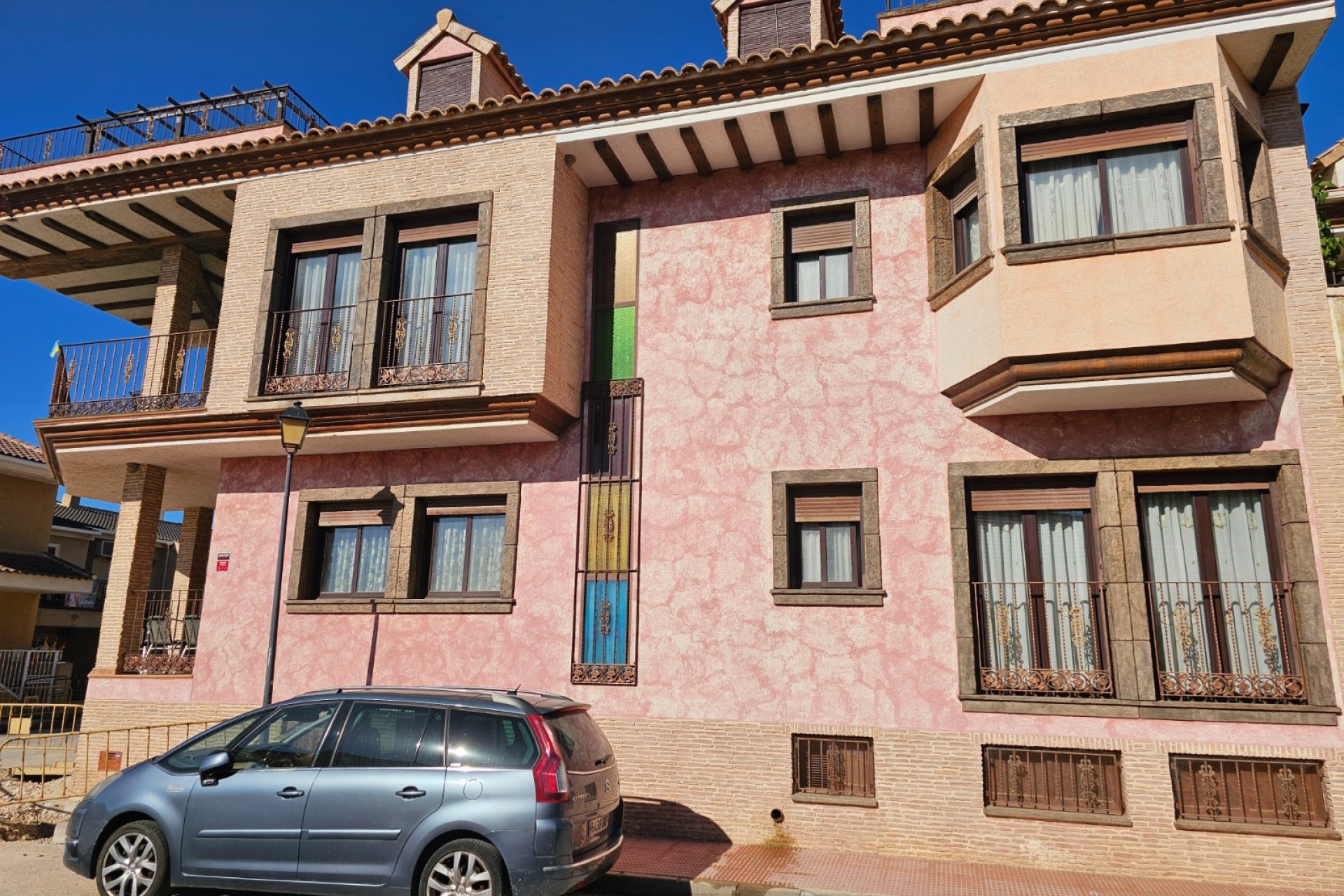 Rynek Wtórny - Willa -
Daya Nueva