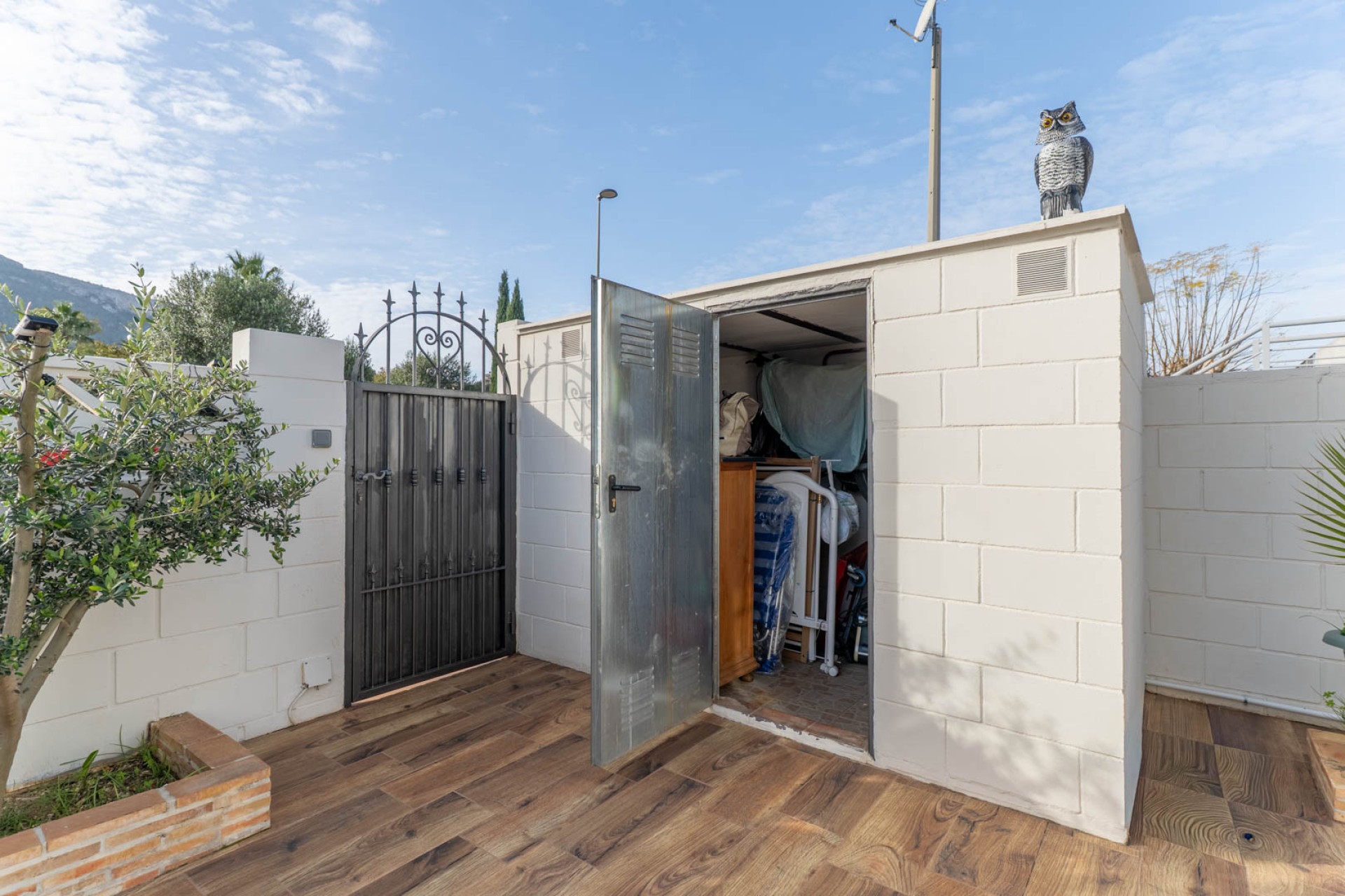 Rynek Wtórny - Willa -
Denia