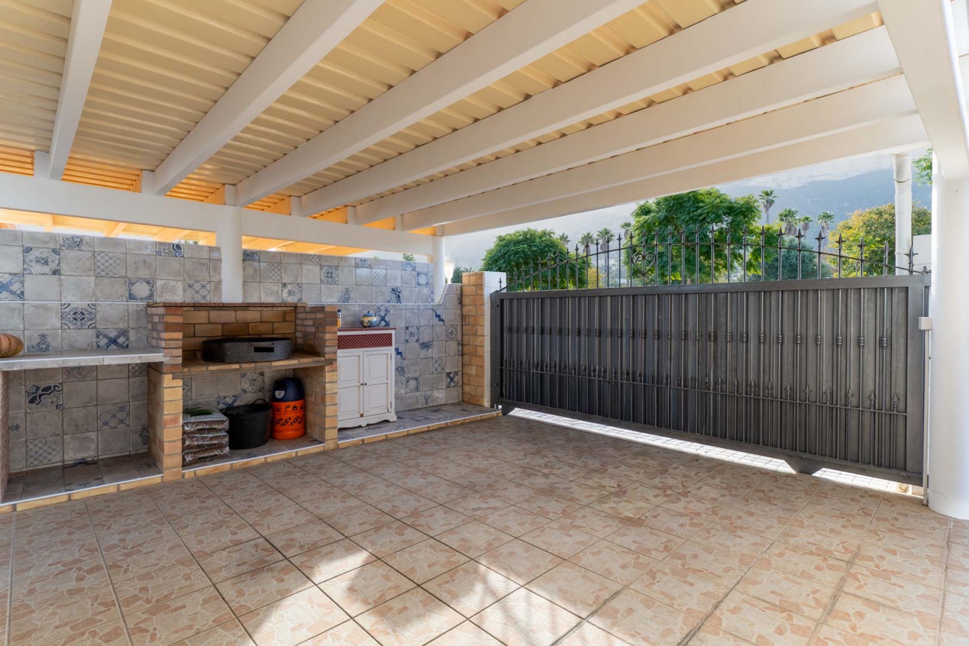 Rynek Wtórny - Willa -
Denia