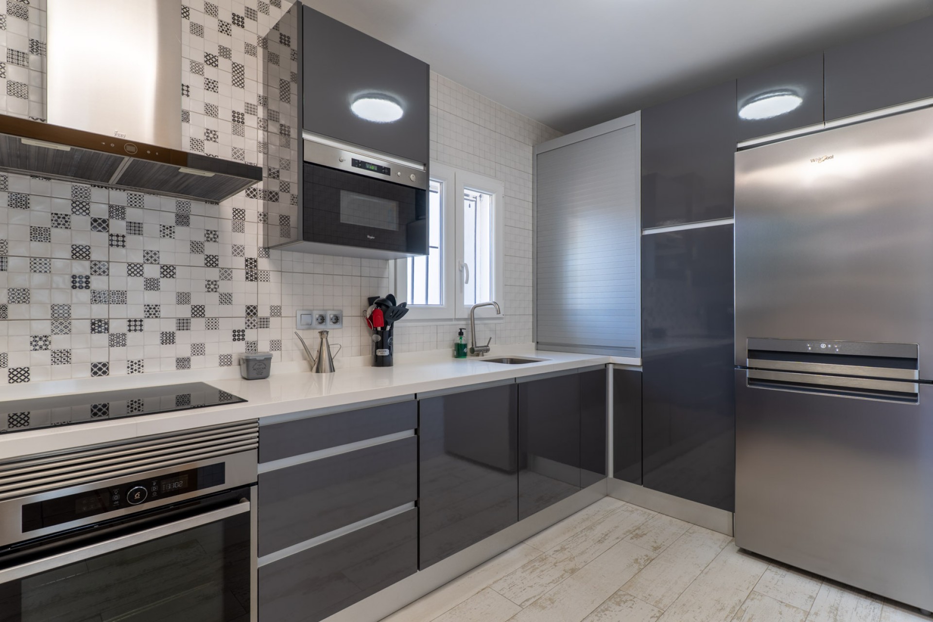 Rynek Wtórny - Willa -
Denia