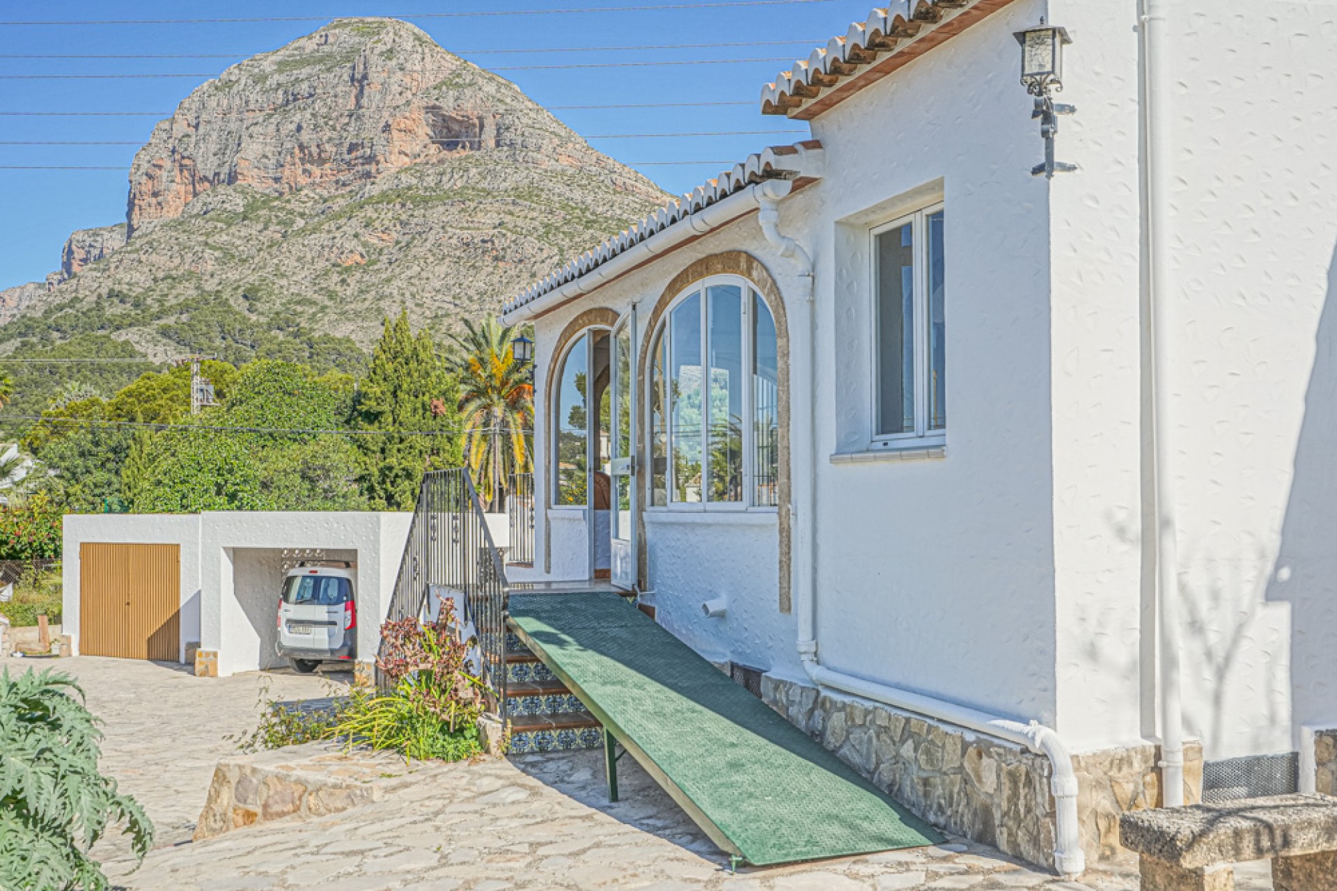 Rynek Wtórny - Willa -
Jávea - Castellans