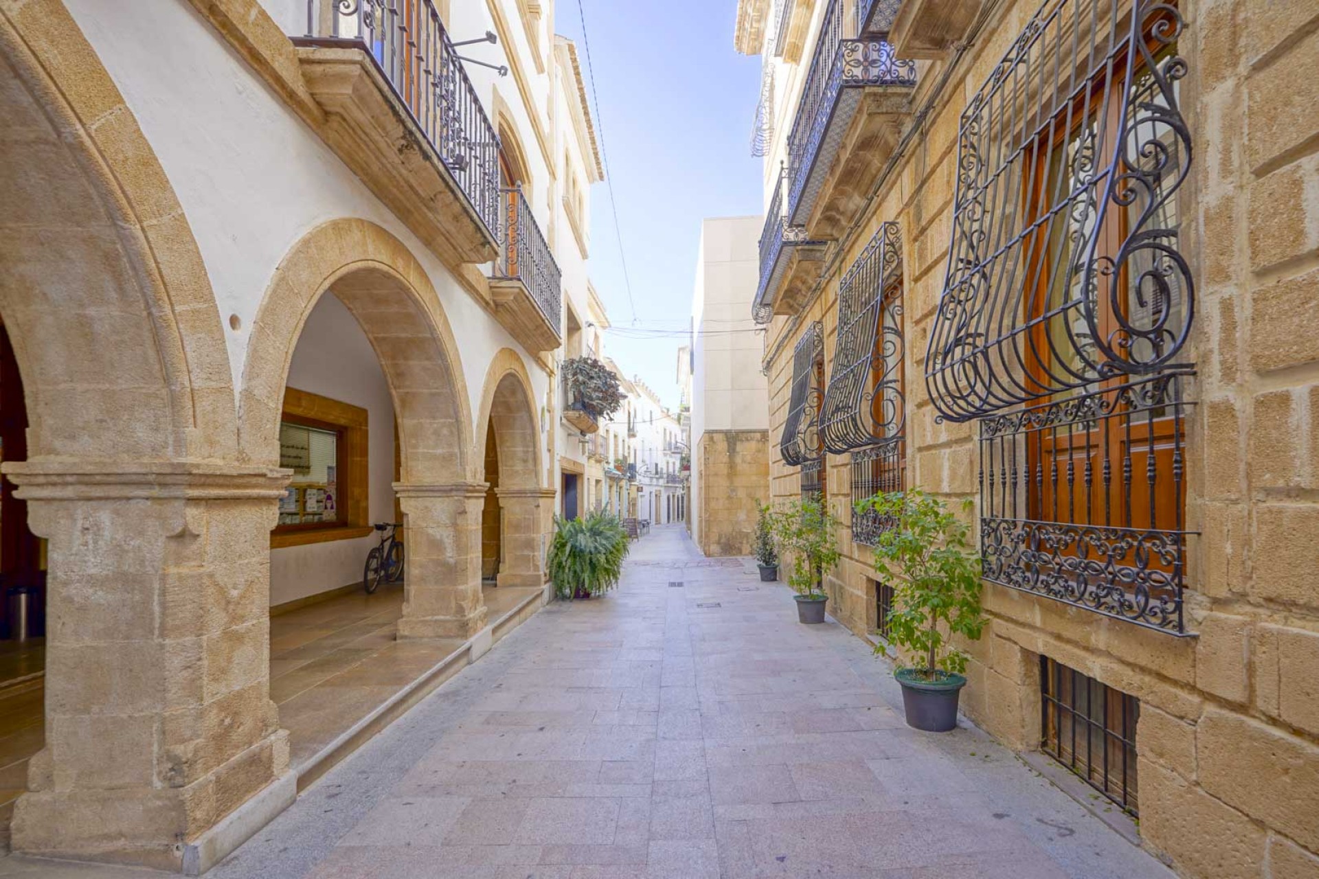 Rynek Wtórny - Willa -
Jávea - Portichol