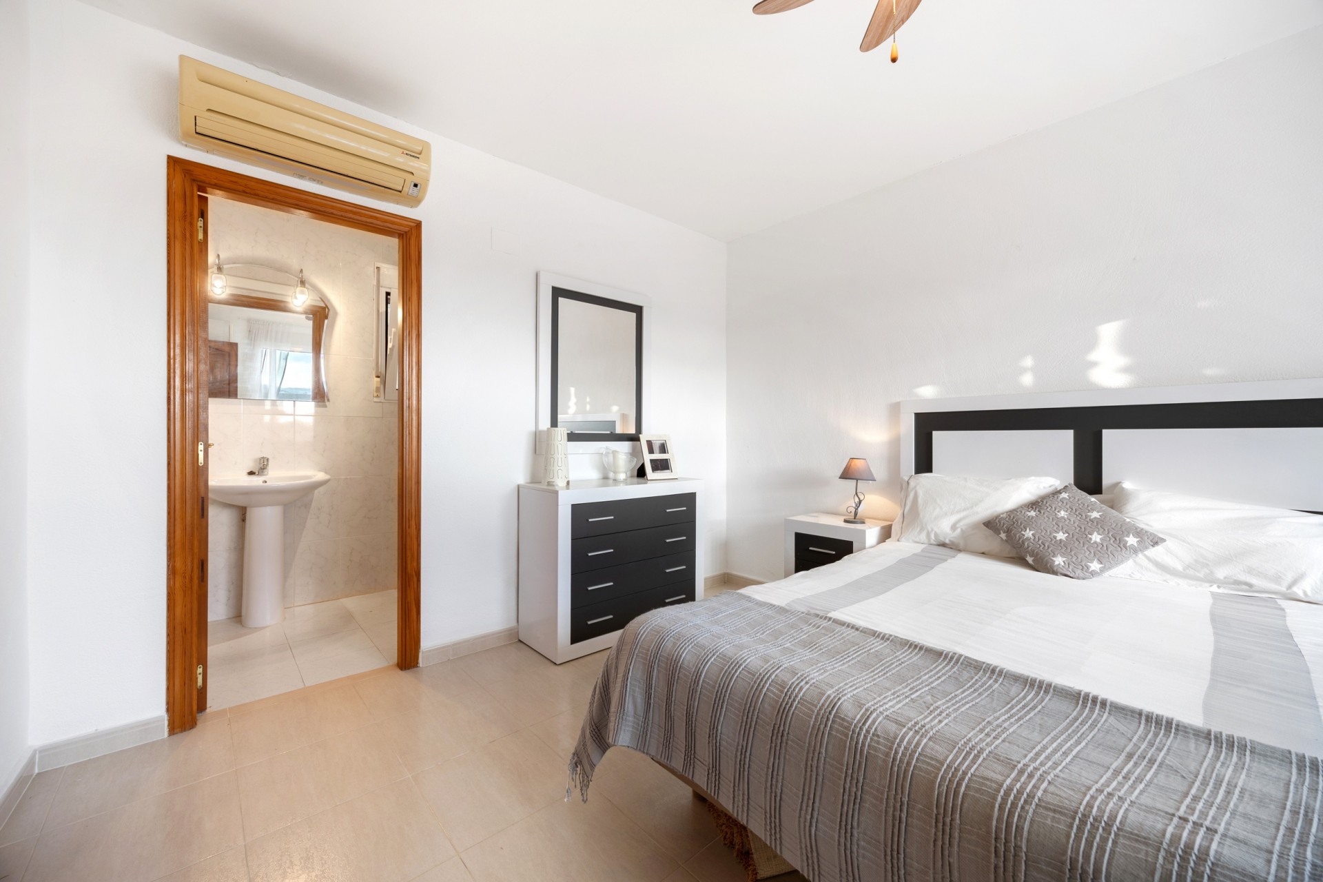 Rynek Wtórny - Willa -
Jávea / Xàbia - Partides comunes - Adsubia