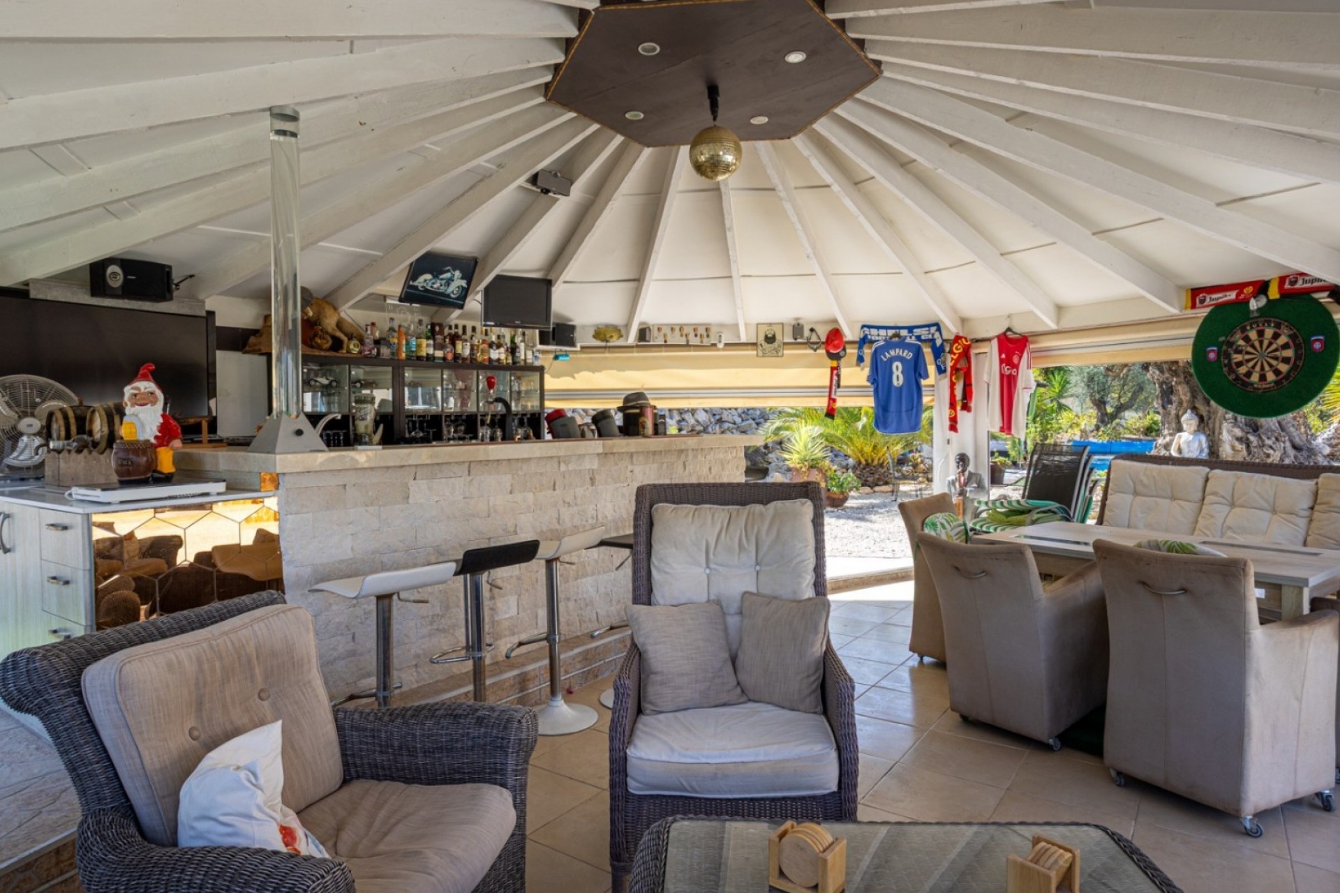 Rynek Wtórny - Willa -
La Zarza