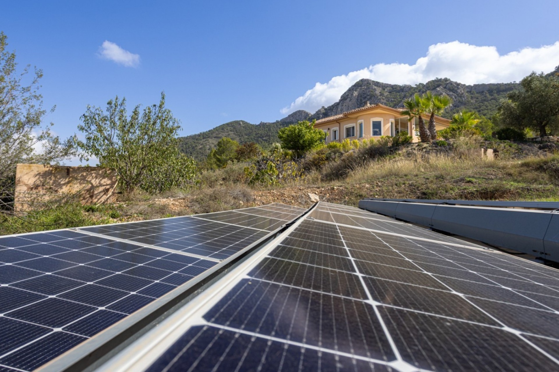 Rynek Wtórny - Willa -
La Zarza