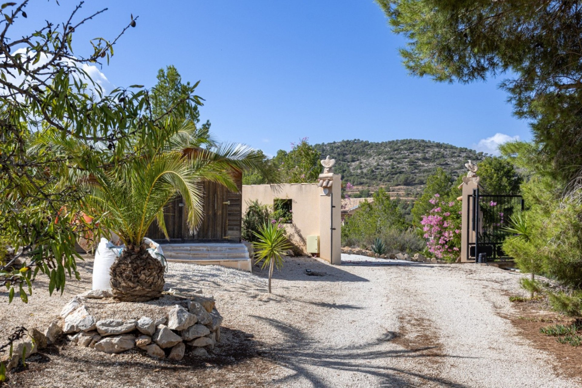 Rynek Wtórny - Willa -
La Zarza