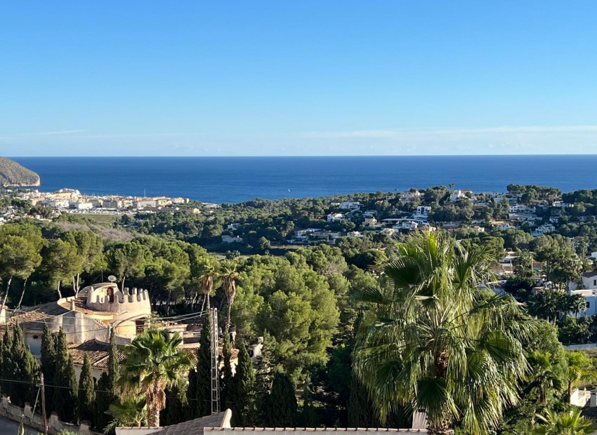 Rynek Wtórny - Willa -
Moraira - Pinar del Advocat - Cometa