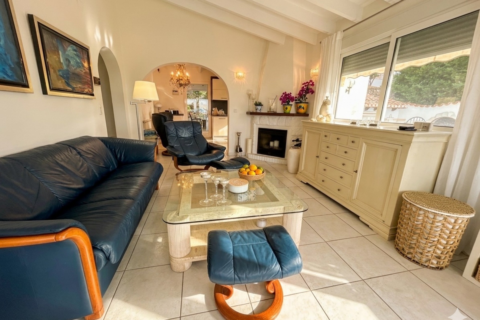 Rynek Wtórny - Willa -
Pego