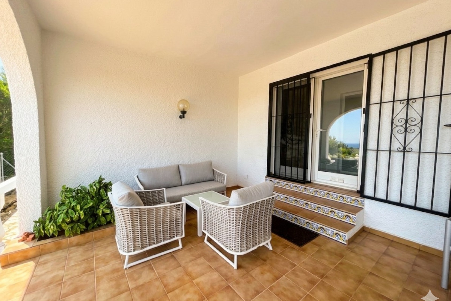 Rynek Wtórny - Willa -
Pego