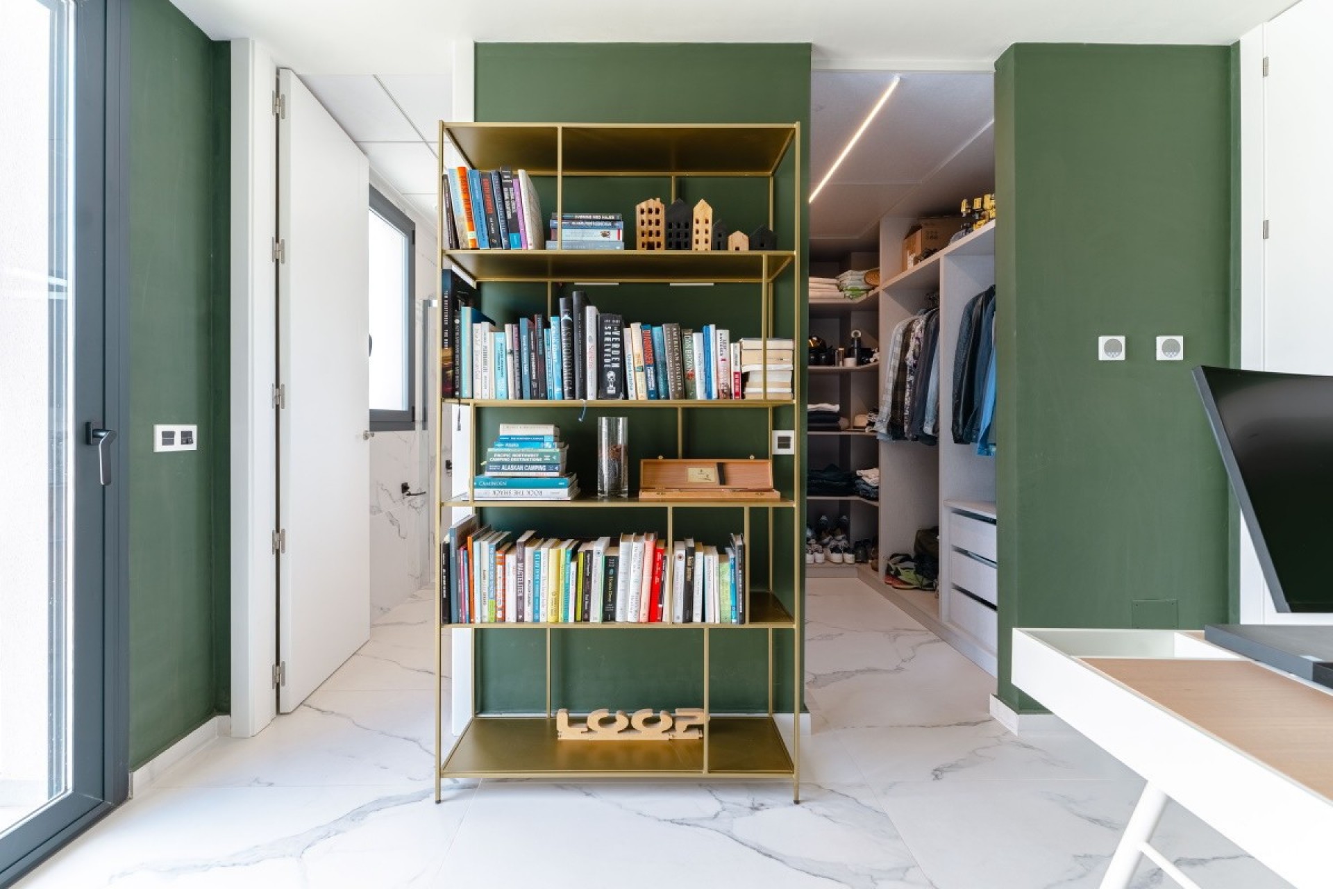 Rynek Wtórny - Willa -
San Miguel de Salinas