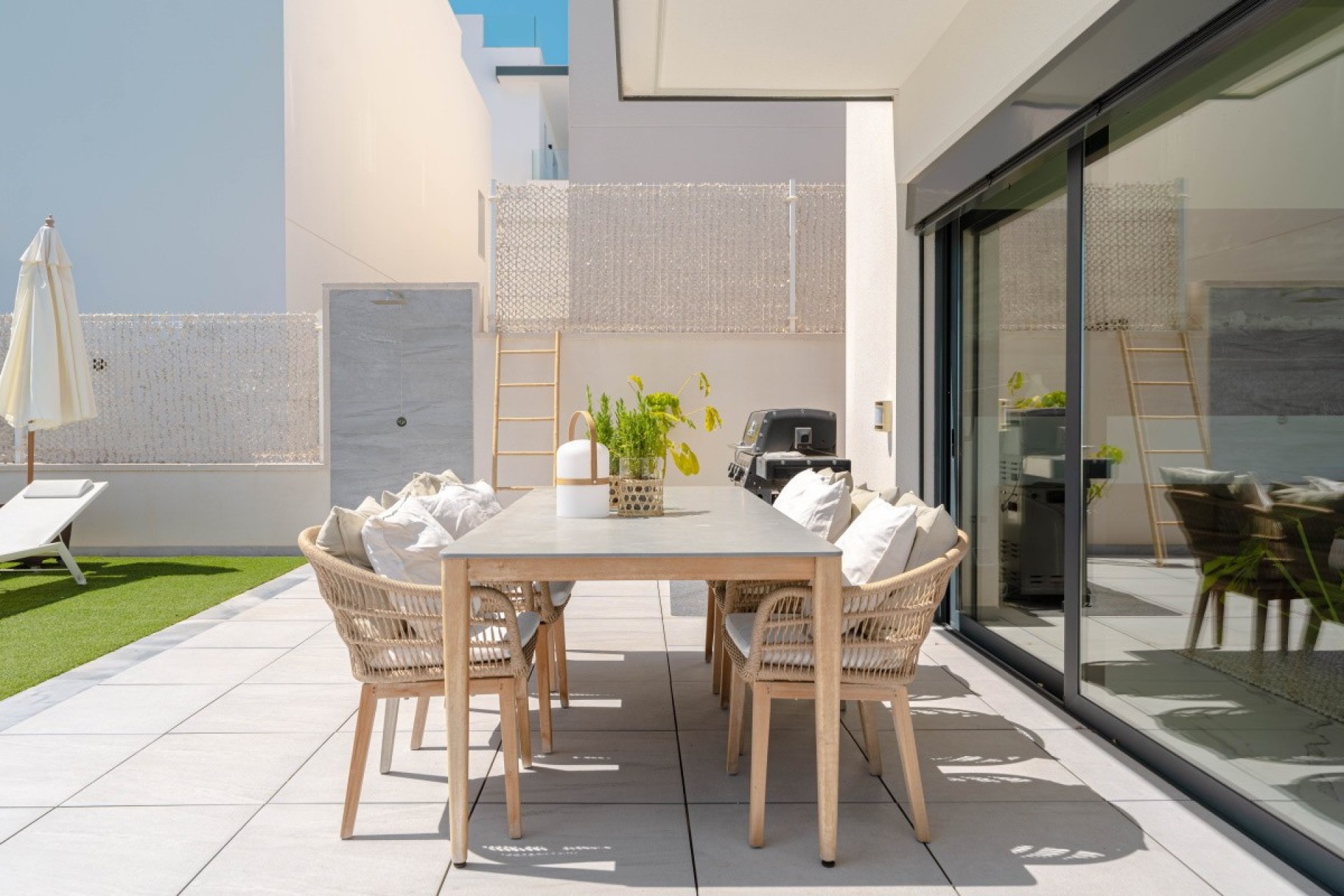 Rynek Wtórny - Willa -
San Miguel de Salinas