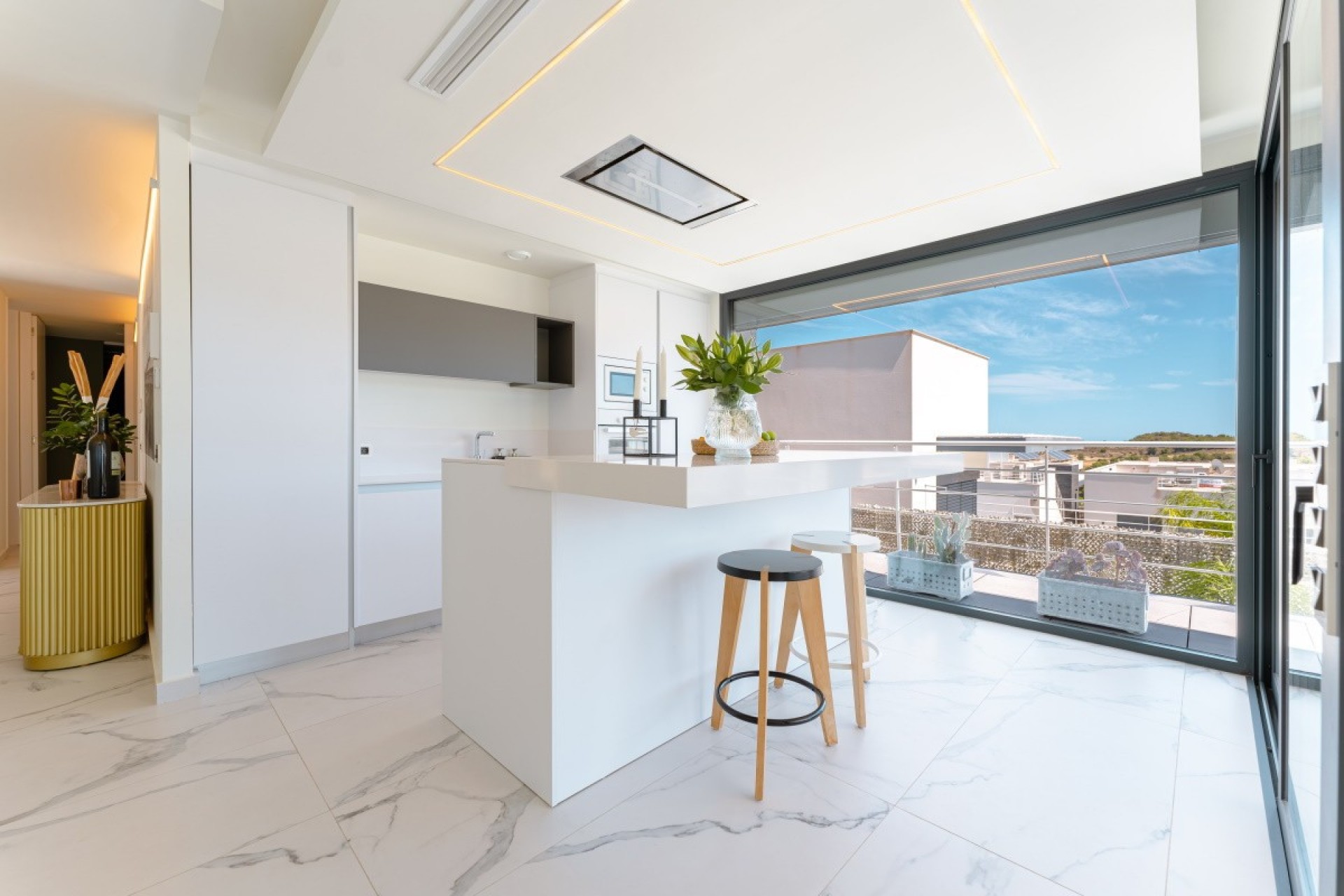 Rynek Wtórny - Willa -
San Miguel de Salinas