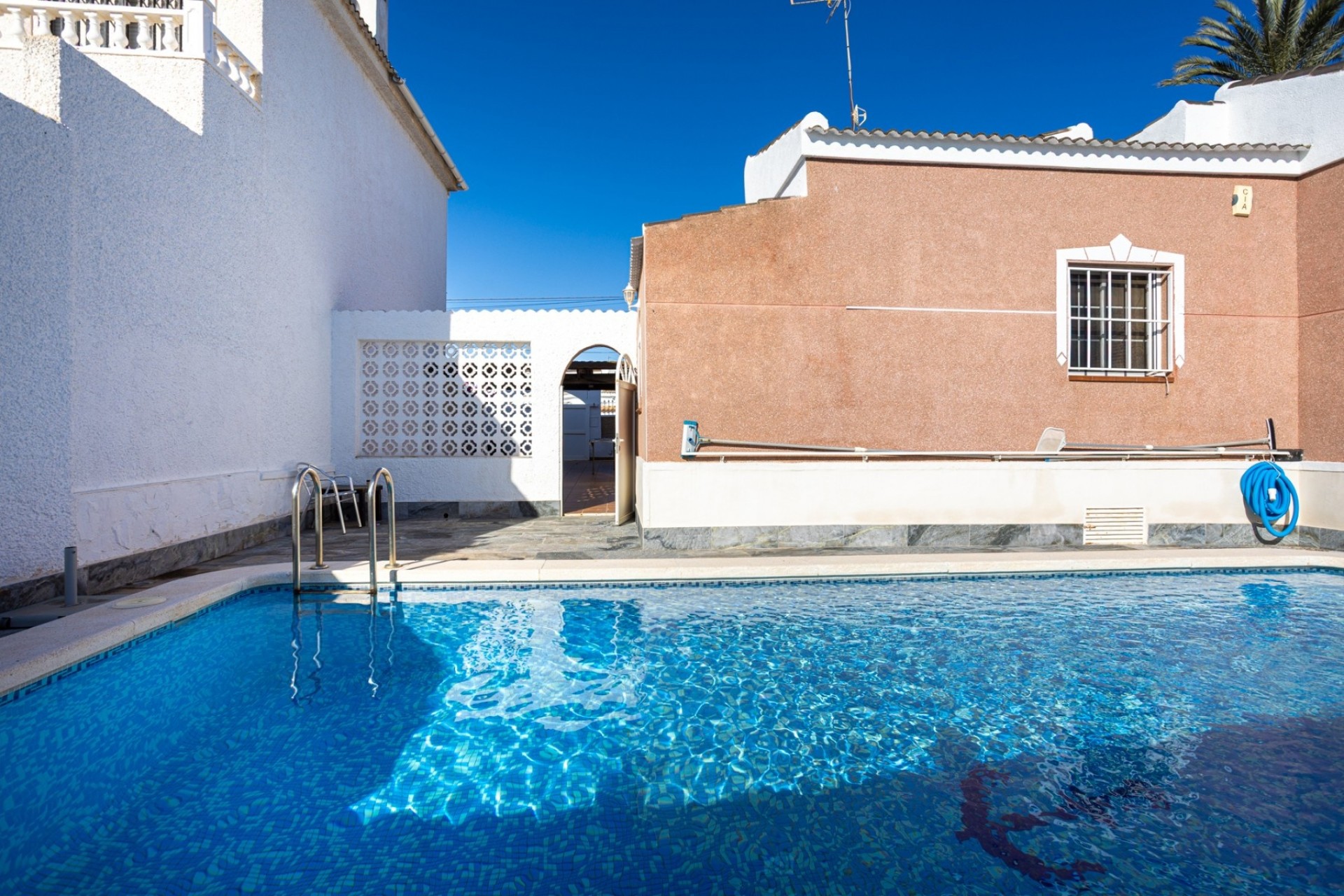 Rynek Wtórny - Willa -
Torrevieja - Urbanización San Luis