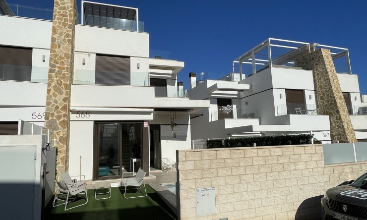 Semi detached - Resale - Villamartin - Villamartin