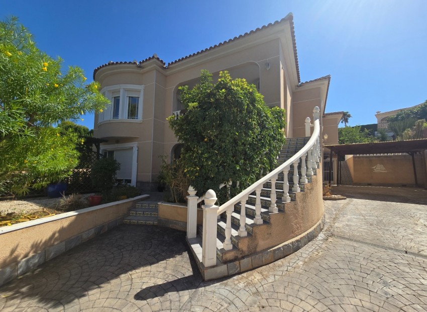 Short Term Rental - Villa -
Altea