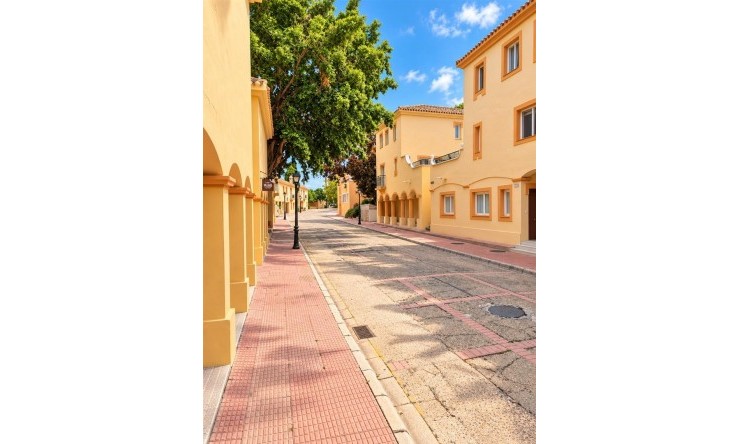 Stadthaus - Wiederverkauf - Las Lomas Village/La Manga Club Resort - Las Lomas Village/La Manga Club Resort