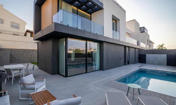 Villa - Herverkoop - Albir -
                Albir