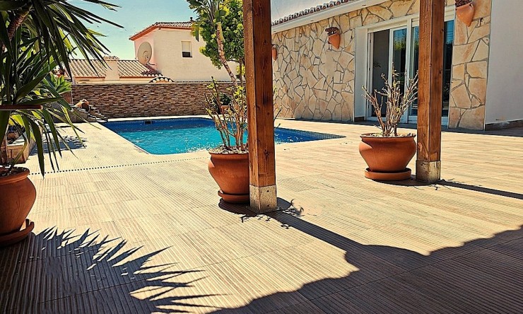 Villa - Herverkoop - Calpe / Calp -
                Carrió - La Merced - Los Pinos