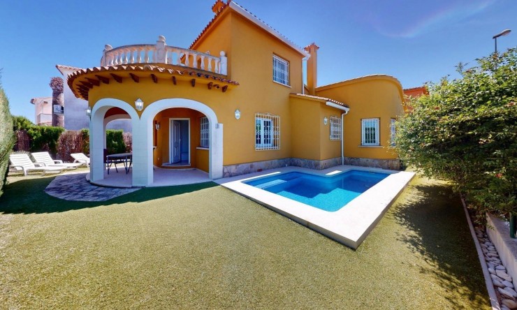 Villa - Herverkoop - Oliva - Oliva Nova