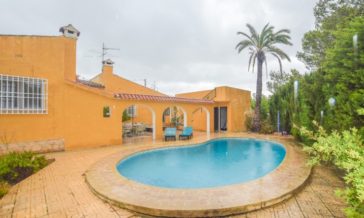 Villa - Resale - Alfas del Pí - Alfas del Pí