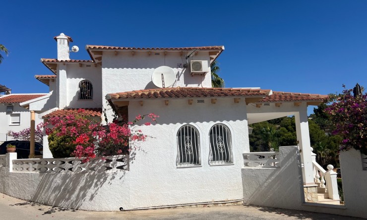 Villa - Resale - Alfas del Pí - Alfas del Pí