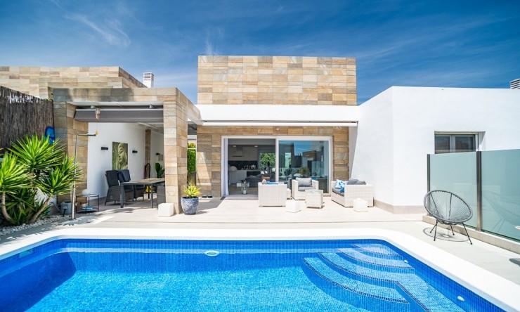 Villa - Resale - ALGORFA - La Finca Golf