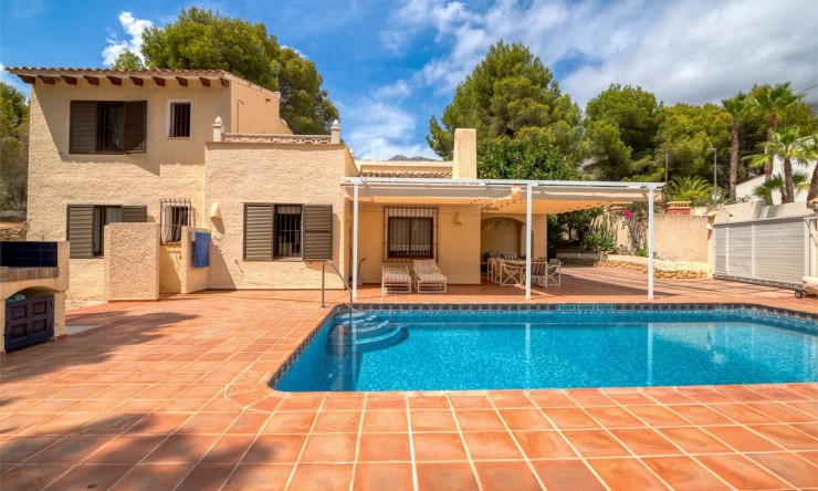 Villa - Resale - Altea - Urbanización Santa Clara