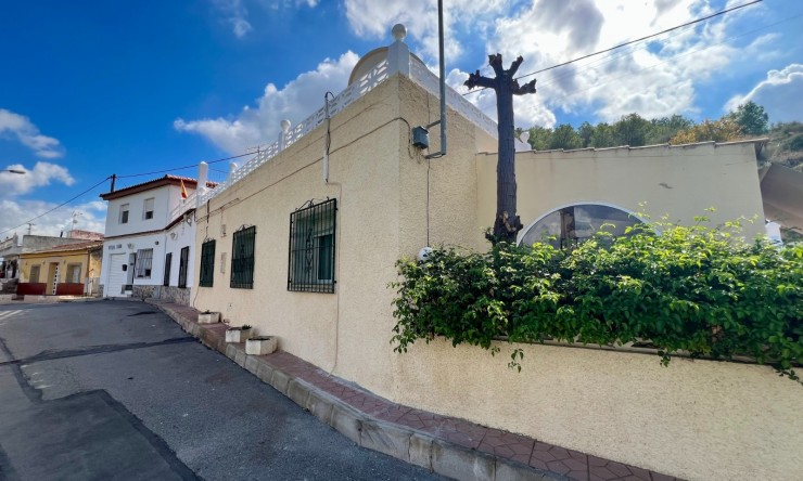Villa - Resale - BENFERRI -
                Benferri