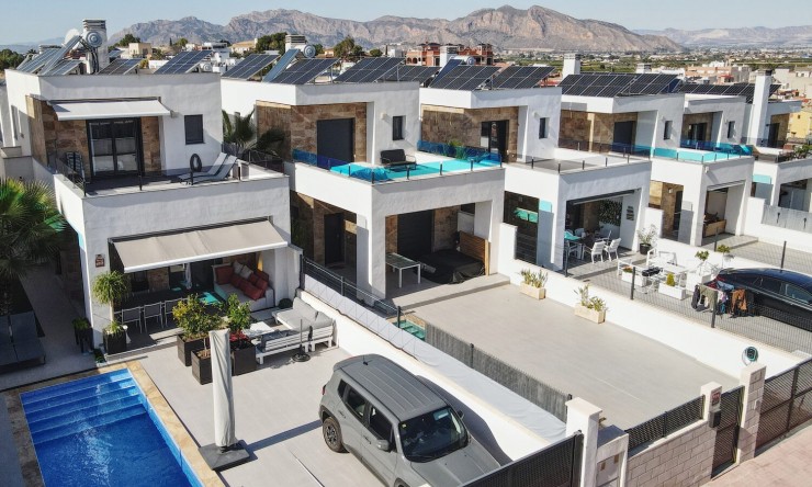 Villa - Resale - Bigastro - Bigastro