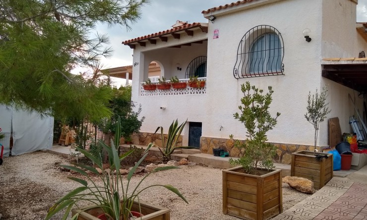 Villa - Resale - Calpe / Calp - SE-93741