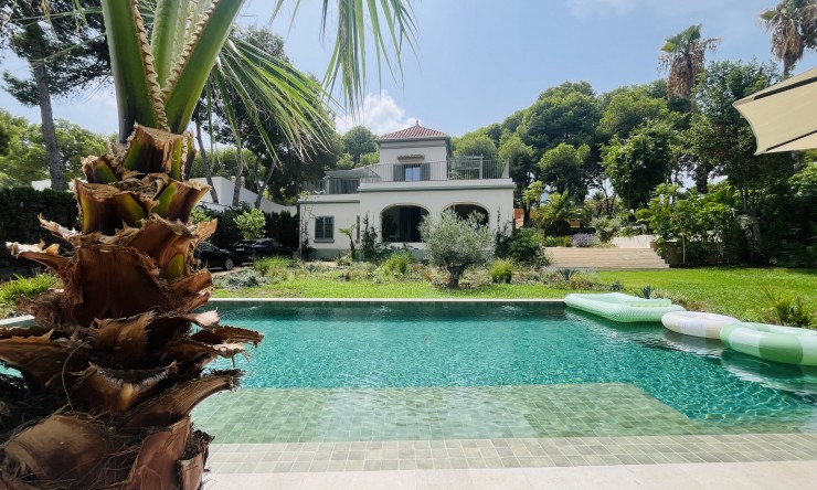 Villa - Resale - Denia - Las Rotas / Les Rotes