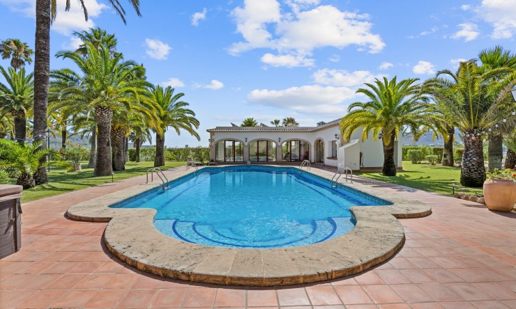 Villa - Resale - Jávea / Xàbia - Partides comunes - Adsubia