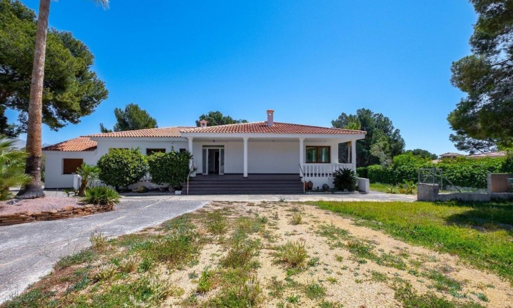 Villa - Resale - La Nucía - La Nucía