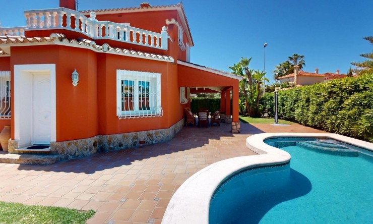 Villa - Resale - Oliva - SE3204-S