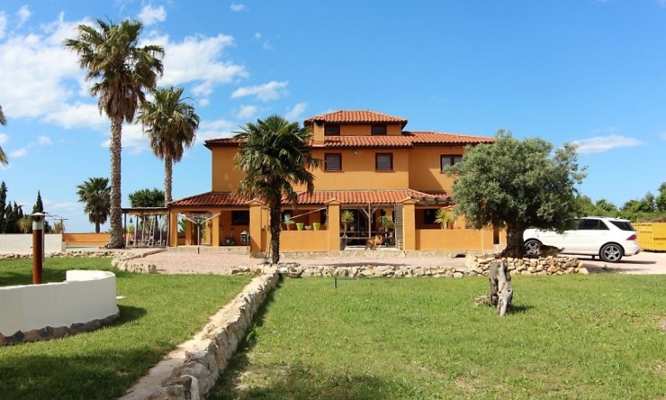 Villa - Resale - Pedreguer - Pedreguer