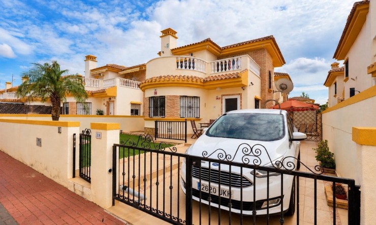Villa - Resale - Roldán - Roldán