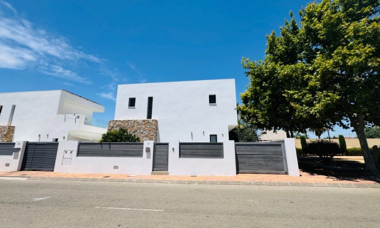 Villa - Resale - SAN PEDRO DEL PINATAR - LO PAGÁN