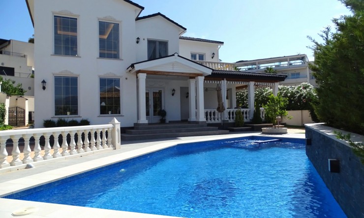 Villa - Reventa - Albir - Albir