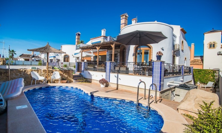 Villa - Reventa - ALGORFA - ALGORFA
