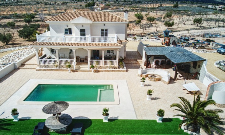 Villa - Revente - Pinoso - Pinoso