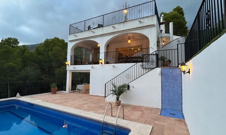 Villa - Wiederverkauf - Altea - Altea La Vella
