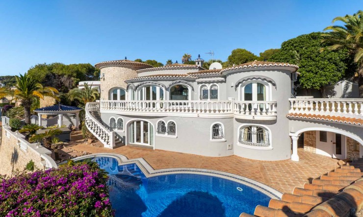 Villa - Wiederverkauf - Benissa - SE-37530