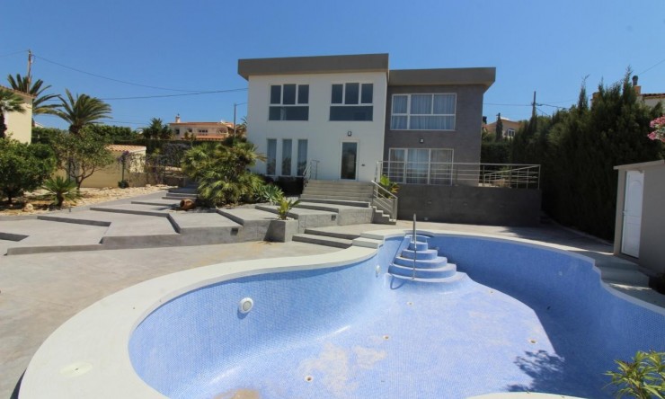 Villa - Wiederverkauf - Calpe - Cometa III
