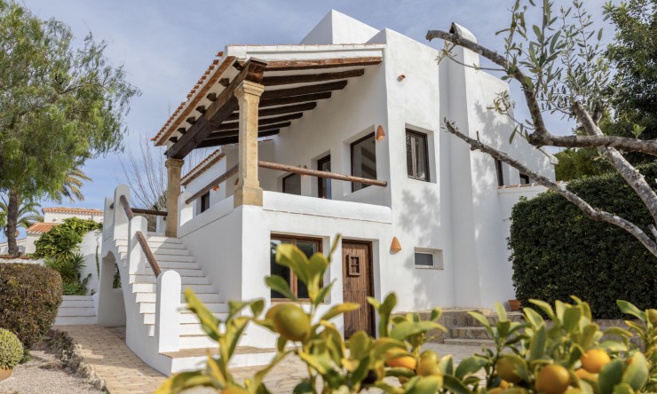 Villa - Wiederverkauf - Jávea - Tosalet