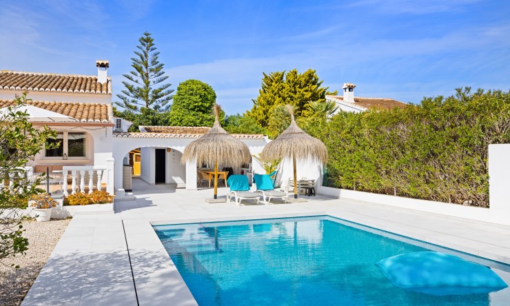 Villa - Wiederverkauf - Jávea / Xàbia - La Granadella  - Costa Nova