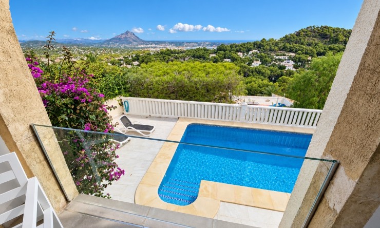 Villa - Wiederverkauf - Jávea / Xàbia - La Granadella  - Costa Nova