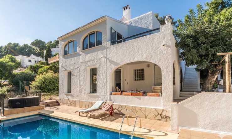 Villa - Wiederverkauf - Jávea / Xàbia - Partides comunes - Adsubia