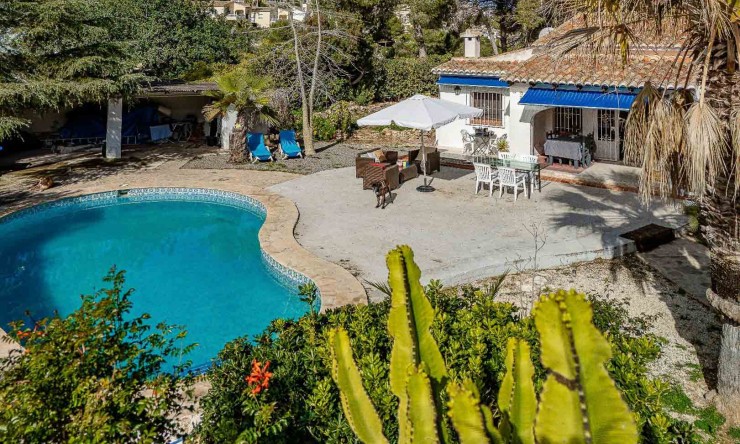 Villa - Wiederverkauf - Moraira - Arnella