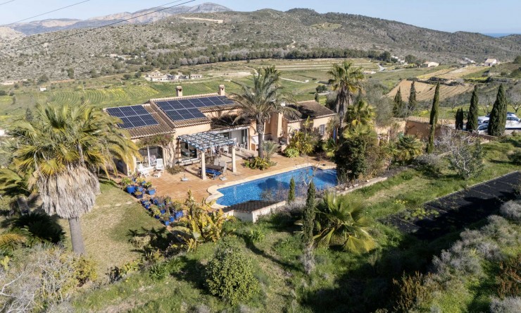 Villa - Wiederverkauf - Moraira - Moraira